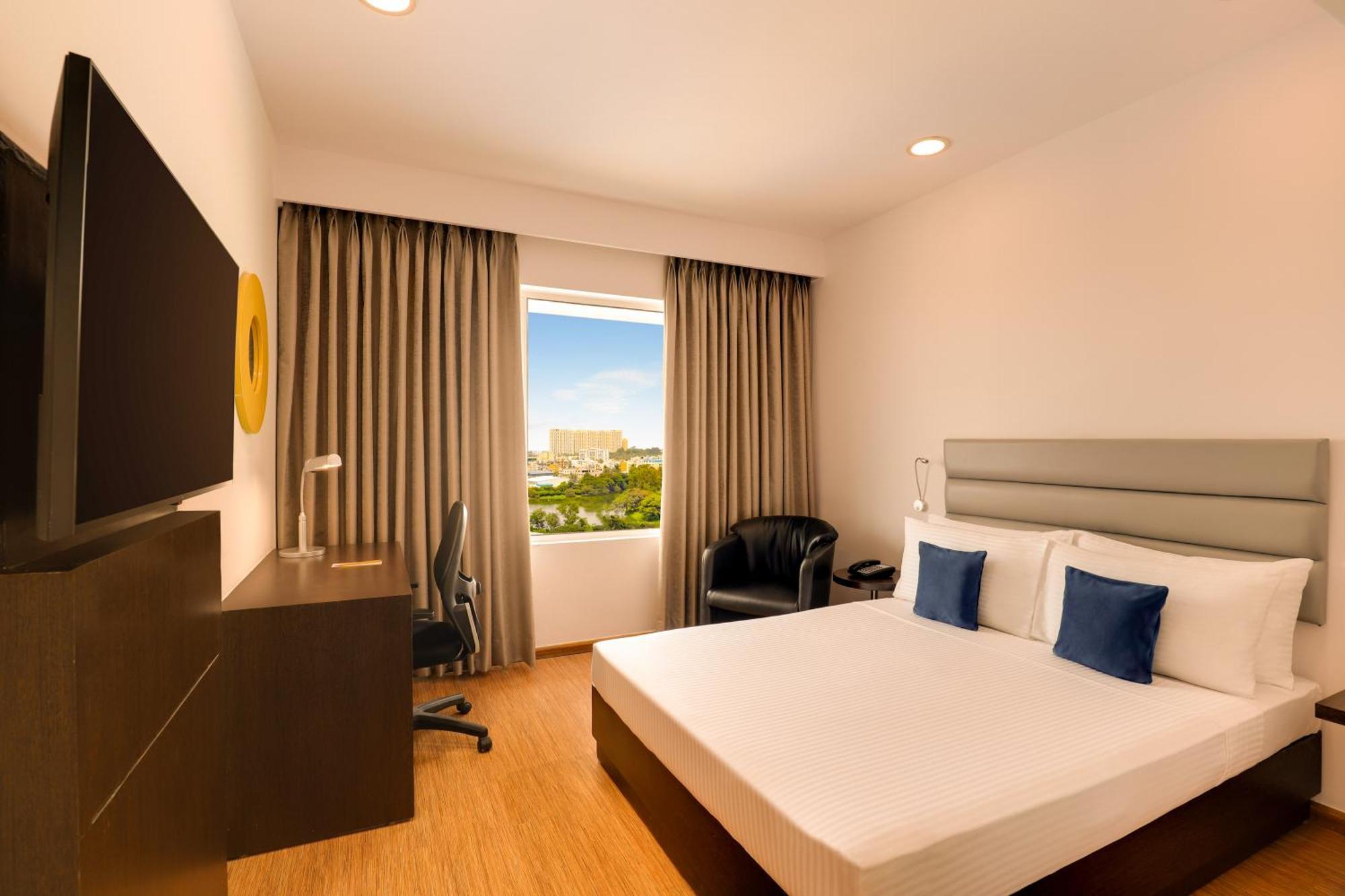 Keys Select By Lemon Tree Hotels, Hosur Road, Bengaluru Extérieur photo