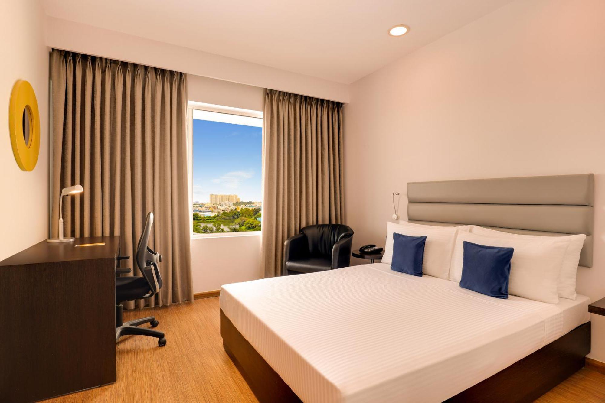 Keys Select By Lemon Tree Hotels, Hosur Road, Bengaluru Extérieur photo